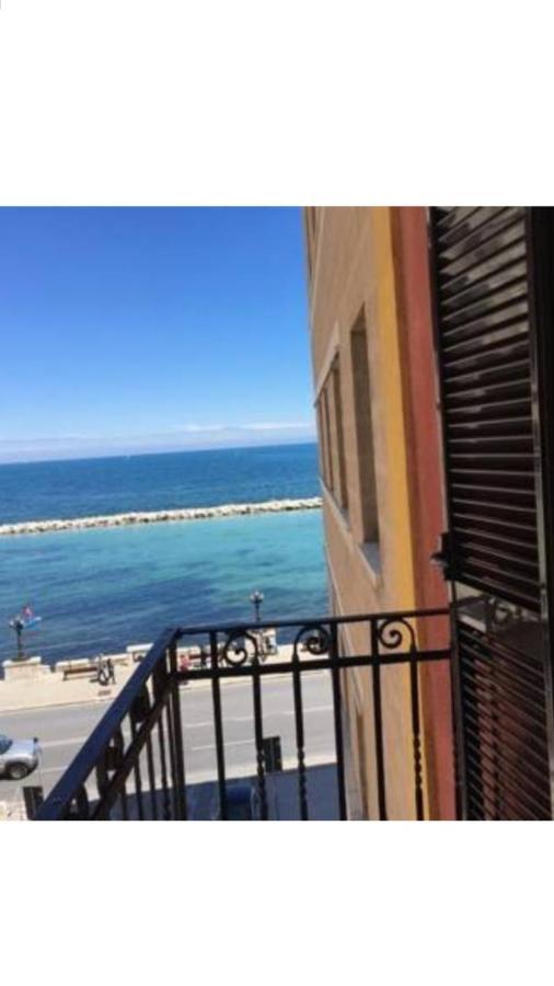Mariantomare Casa Vacanze Monolocale Lungomare Bari Exteriér fotografie